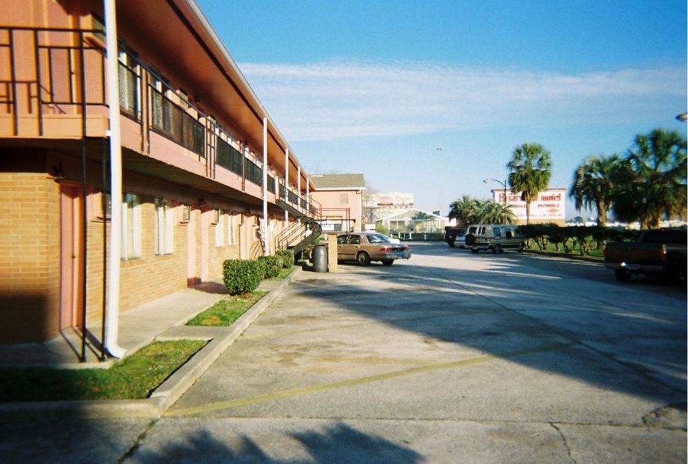 Briarwood Motel 밸도스타 외부 사진